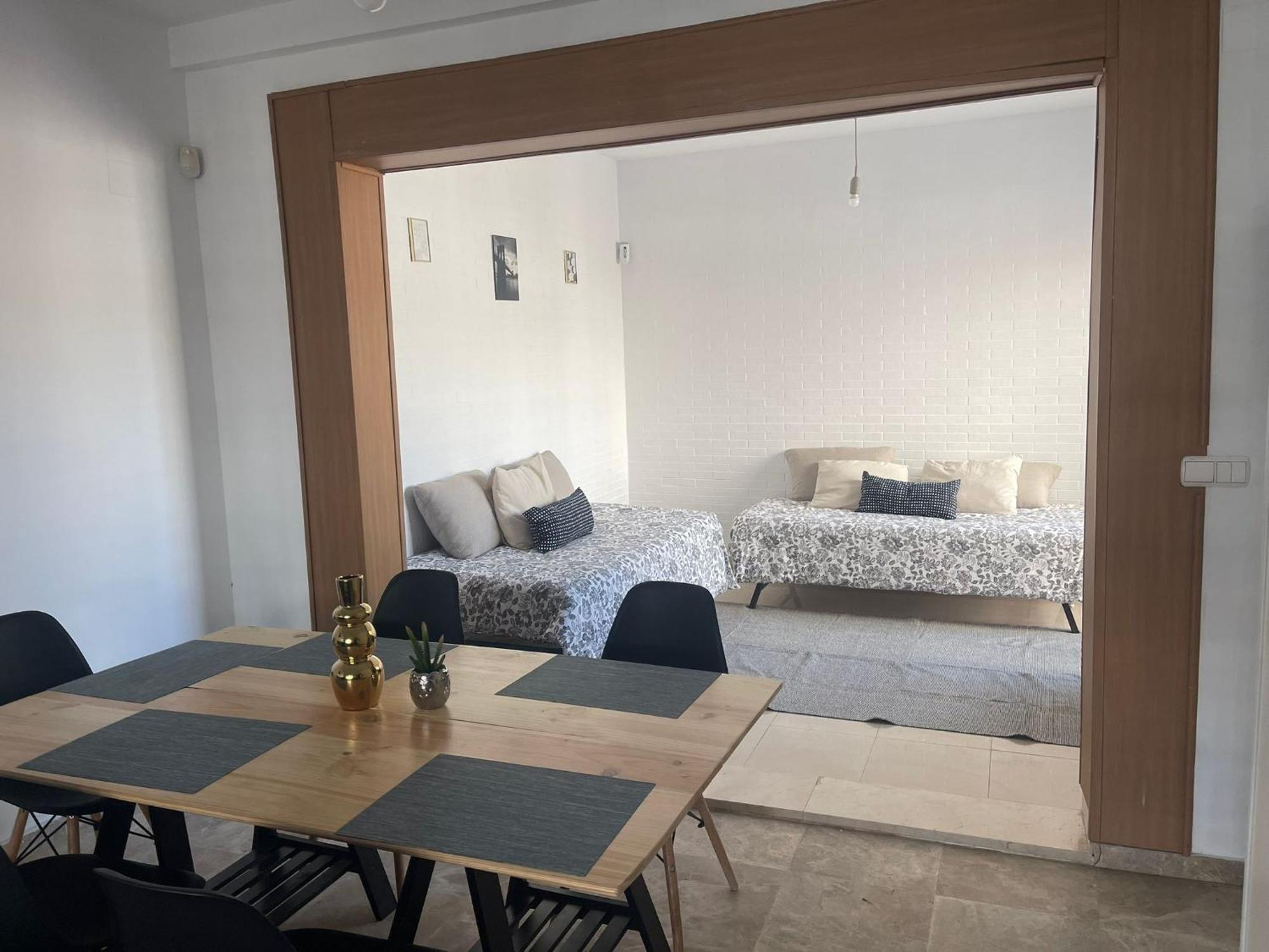 Hotel Astral-Habitacion Doble Privada En Casa Compartida-Uebica2 Mairena del Aljarafe Esterno foto
